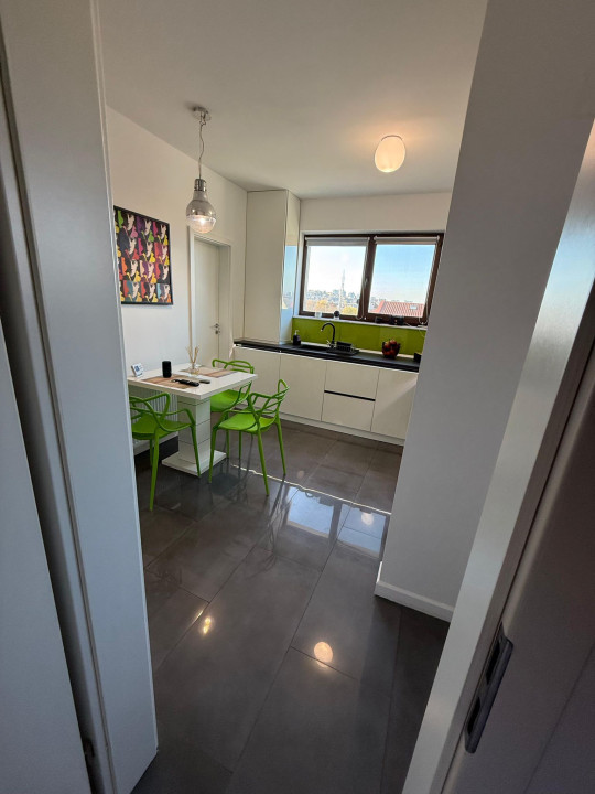 Apartament 2 camere decomandate, 57 mp, parcare inclusă în preț, zona Borhanci