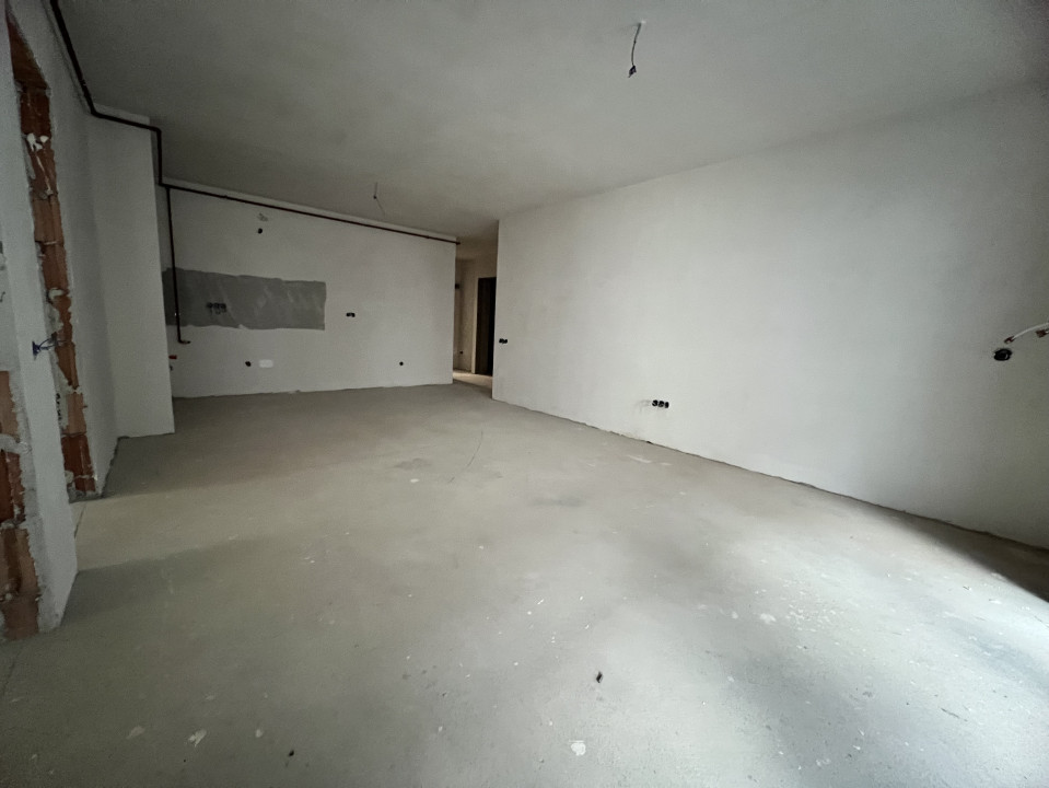 Apartament de 3 camere, 2 bai, 68 mp, zona Valea Garbaului