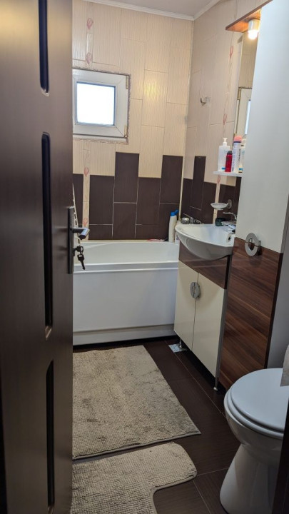 Apartament cu 2 camere decomandate, zona Gheorghe Doja