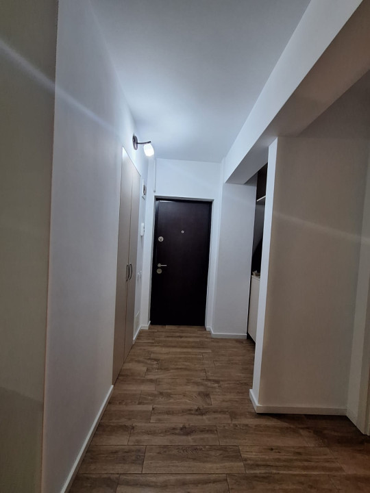 Apartament cu 3 camere, 2 parcari subterane, zona Terra