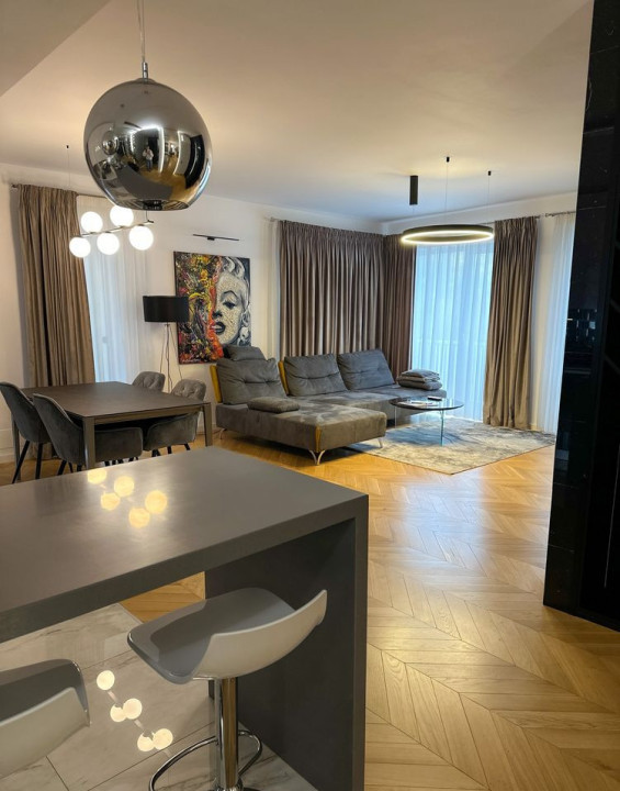 Apartament de închiriat – 2 camere, zona centrala – Ultrafinisat