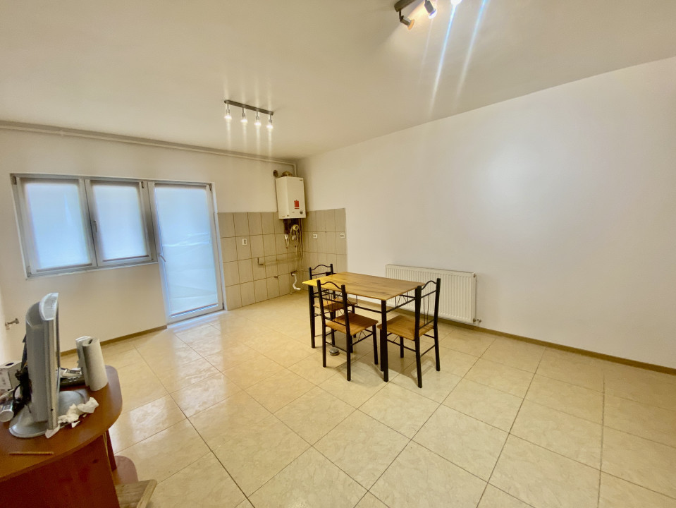 Apartament cu PRELUARE DE CHIRIAS, 62mp, parcare, zona Somesului