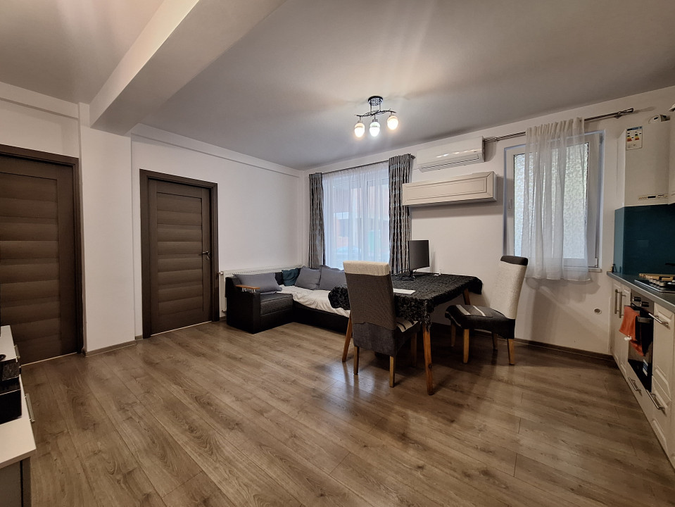 Apartament cu 3 camere, 57 mp, parcare, zona Donath Park