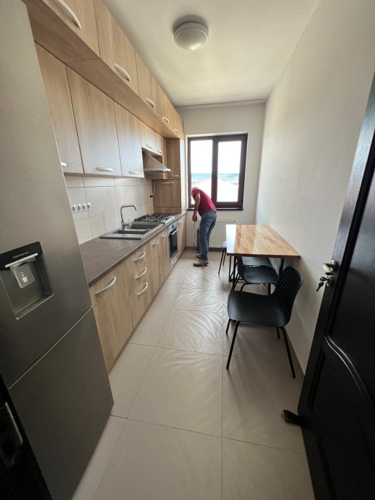 Apartament de inchiriat cu 3 camere 70mp cu parcare zona subcetate 