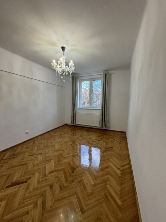 Apartament de 2 camere, decomandat, 55mp, zona Gheorgheni