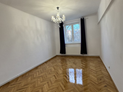 Apartament de 2 camere, decomandat, 55mp, zona Gheorgheni