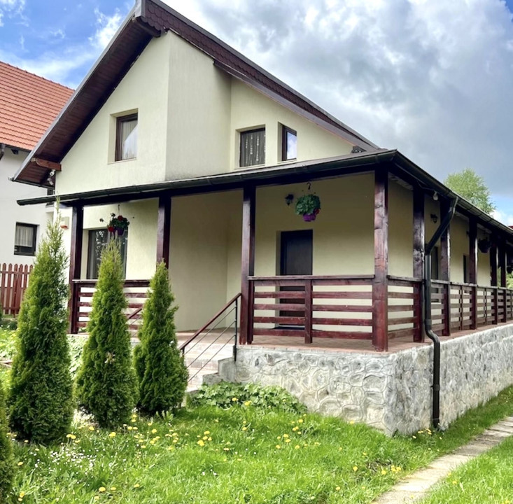 Casa de vacanta, 254 mp utili, teren 600 mp, Belis-Cluj