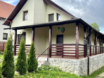 Casa de vacanta, 254 mp utili, teren 600 mp, Belis-Cluj