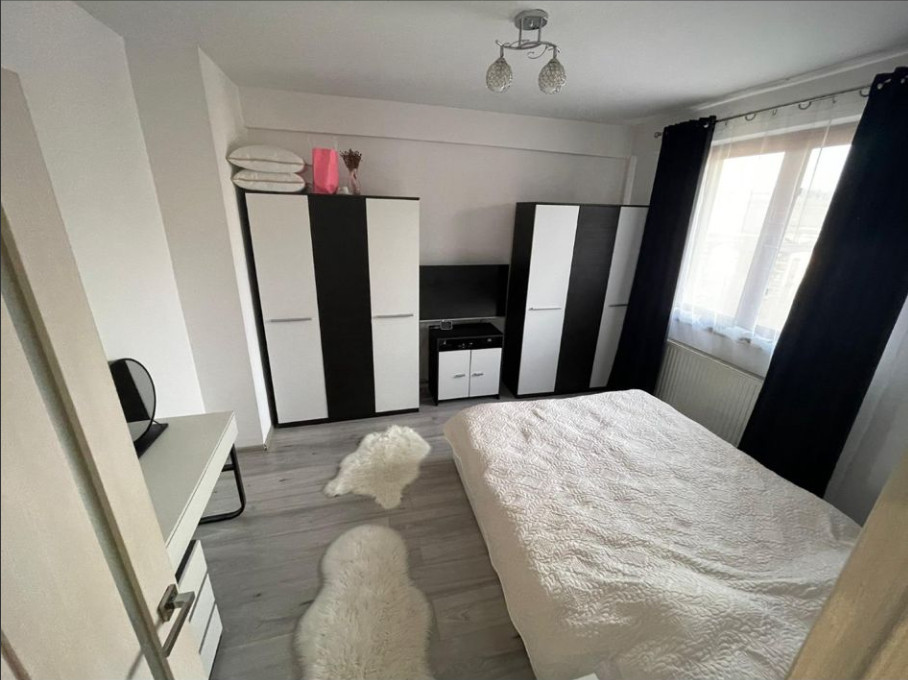 Apartament cu 3 camere, 70 mp, zona ANL