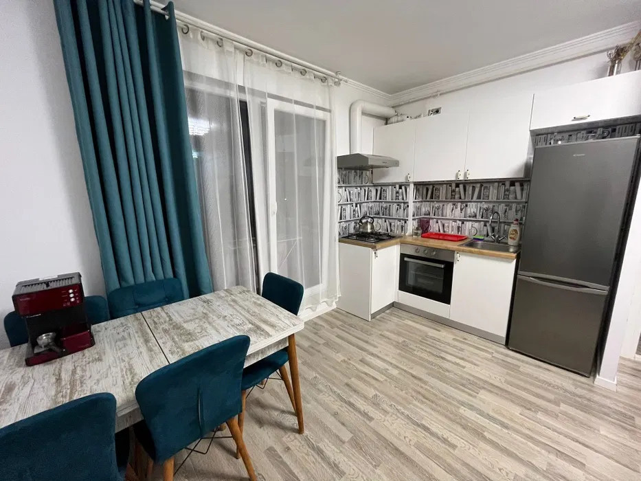 Apartament cu 2 camere, 42 mp, parcare, zona Abatorului