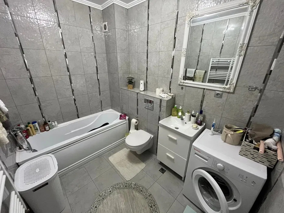 Apartament cu 2 camere, 42 mp, parcare, zona Abatorului