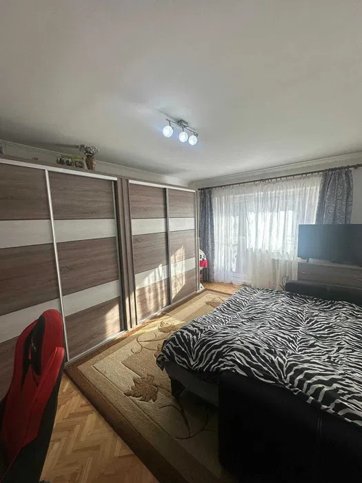 Apartament 3 camere, suprafata de 66 mp  in zona Marasti