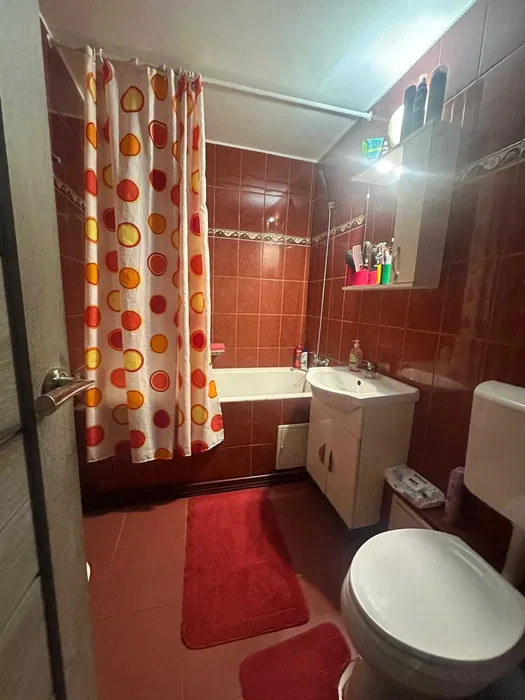 Apartament 3 camere, suprafata de 66 mp  in zona Marasti