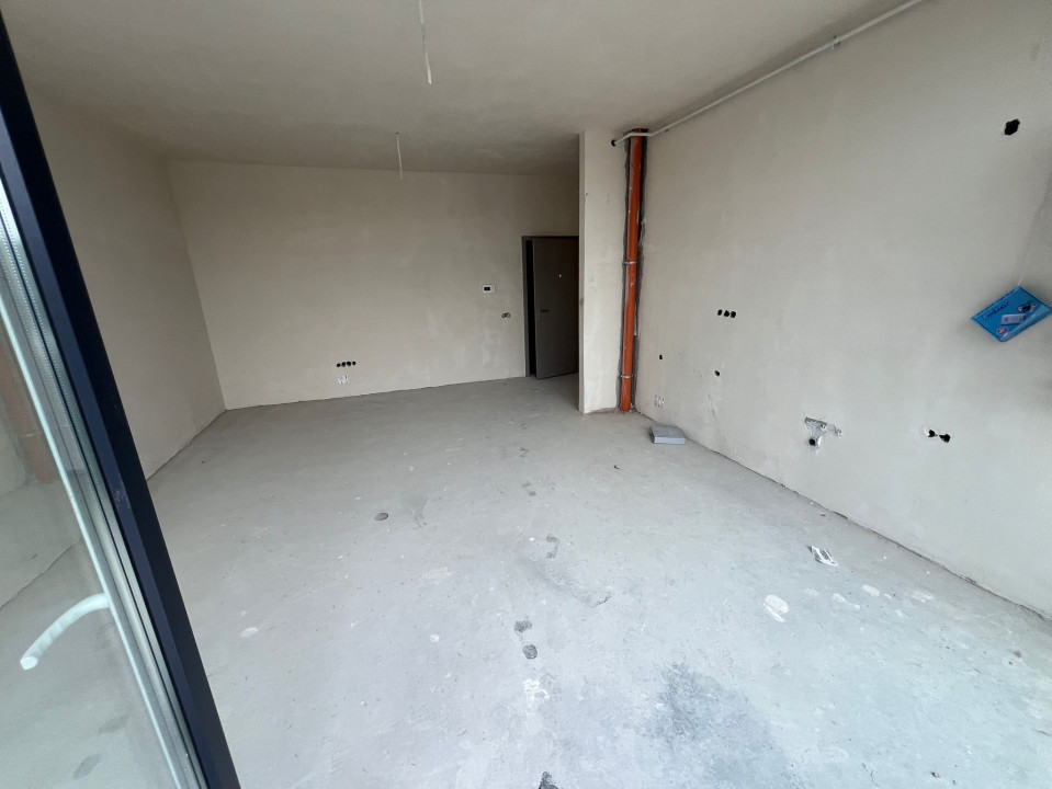 Penthouse de vanzare cu 3 camere  , 65.48 mp in Sopor