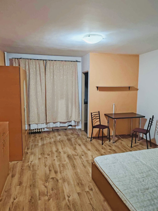 Apartament cu o camera la cheie, 32 mp, zona Manastur