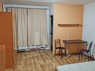 Apartament cu o camera la cheie, 32 mp, zona Manastur