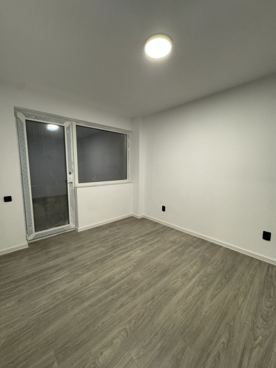 Apartament de 2 camere decomandate, 58 MP, bloc cu lift, zona Somesului