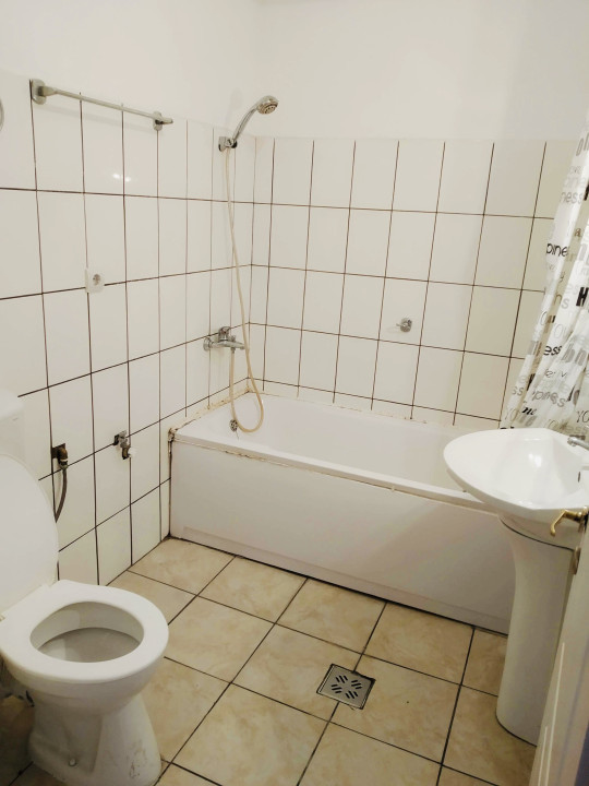 Apartament 2 camere, 52 mp cu 5 mp balcon, zona Baciu