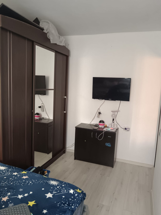 Apartament cu 2 camere, 39 mp, parcare, zona Florilor