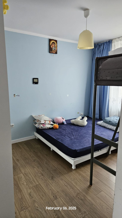 Apartament cu 3 camere, 61 mp, parcare, zona Terra