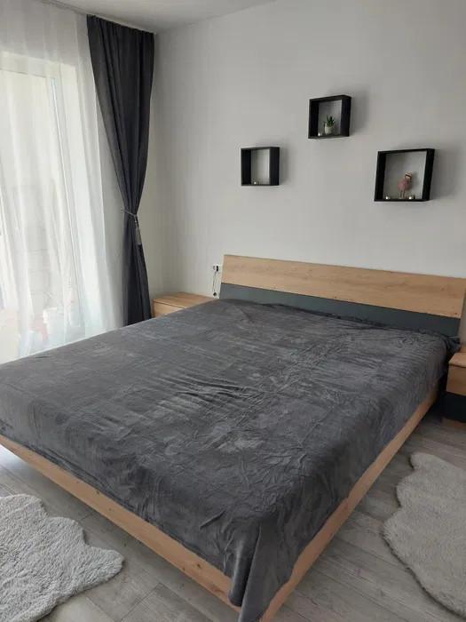 Apartament cu 2 camere, 43 mp, parcare, zona Porii