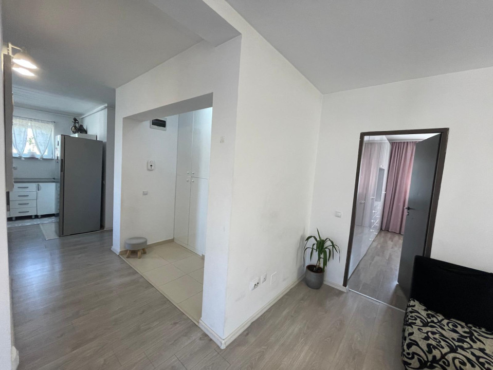 Apartament cu 3 camere semidecomamdate in Marasti