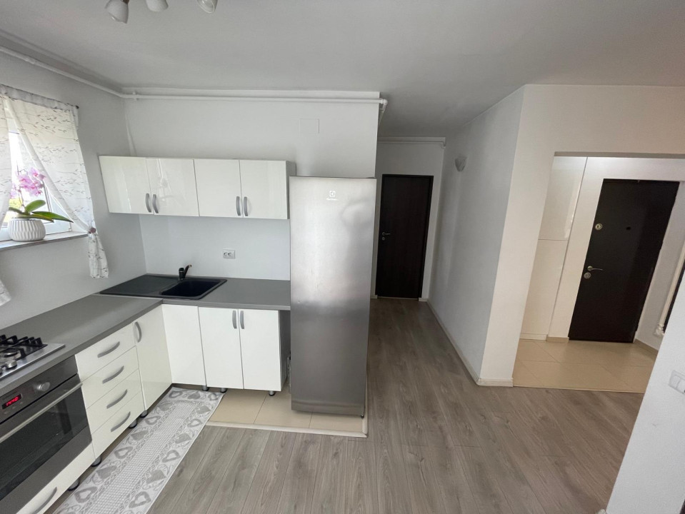 Apartament cu 3 camere semidecomamdate in Marasti