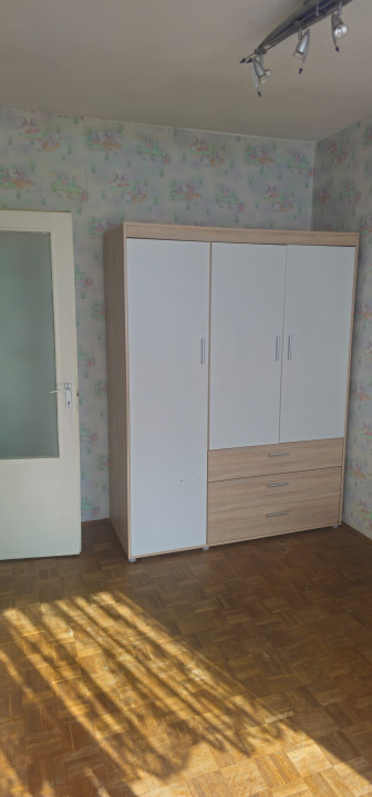 Apartament 2 camere, investitie, etaj intermediar, 57 mp, nemobilat, Gruia