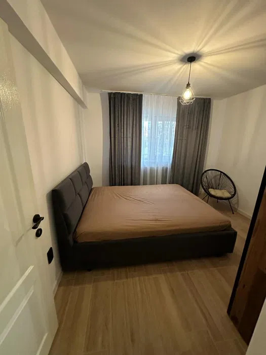 Apartament cu 2 camere, 48 mp, zona Stadionului