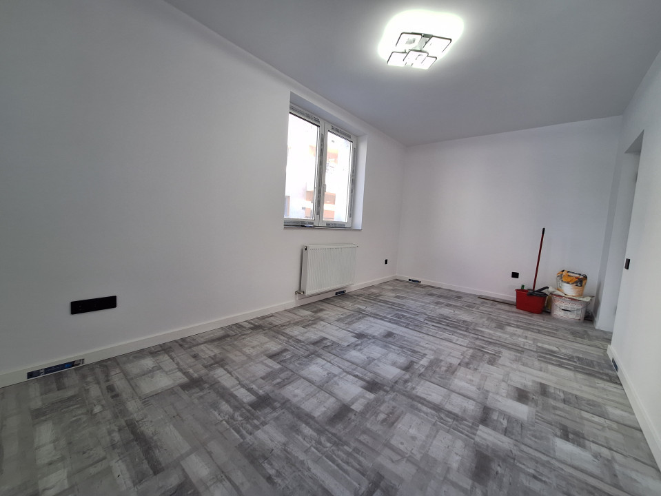 Apartament cu 2 camere, 58 mp, parcare, zona Eroilor