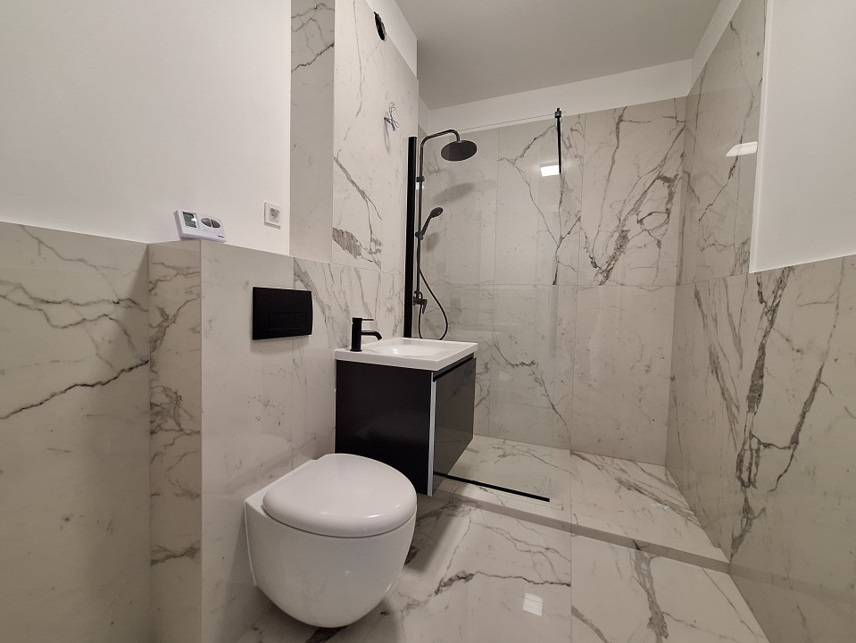 Apartament cu 2 camere, 53 mp, parcare, zona Oncos