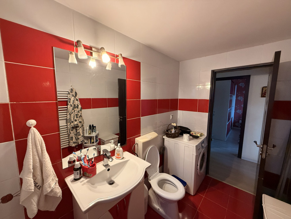 Apartament 3 camere la cheie, 53,4 mp utili, 18 mp terasa, zona Iris 