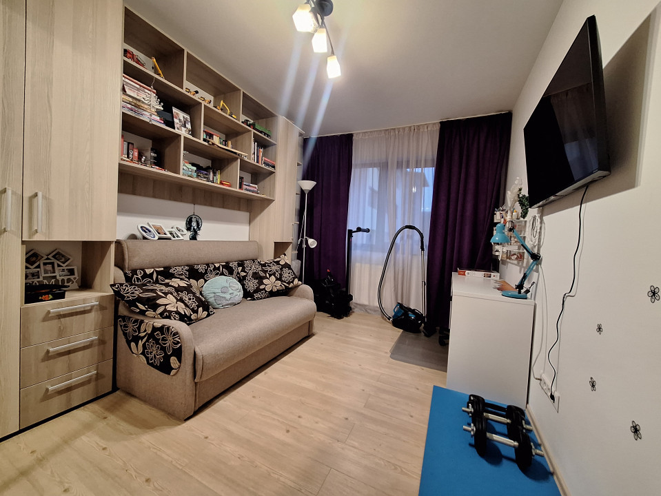 Apartament cu 3 camere, 74 mp, parcare, zona Parcului Poligon