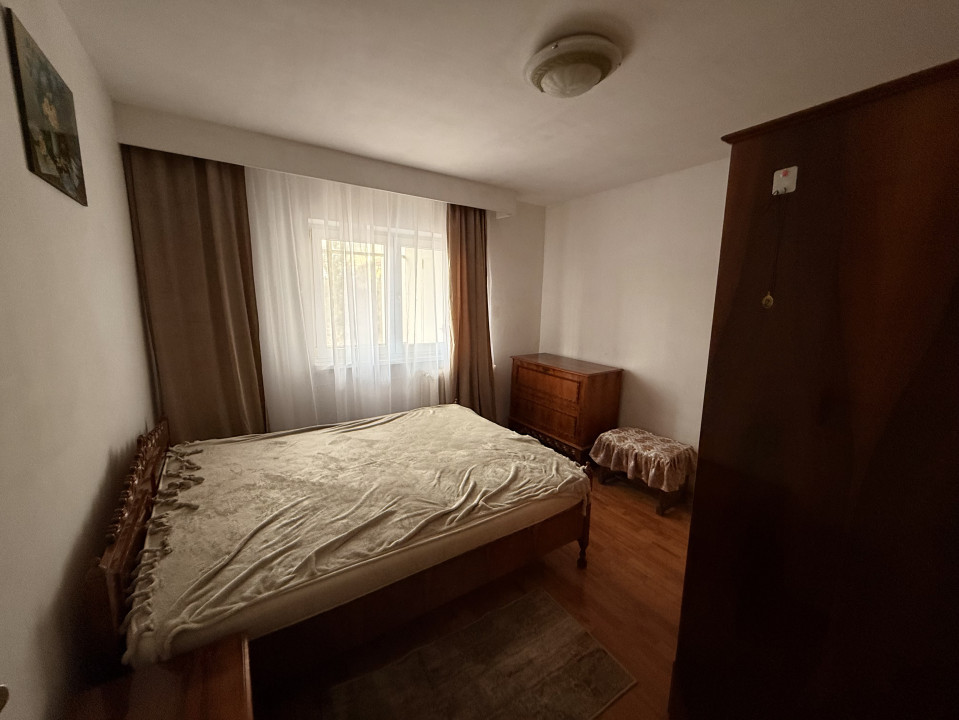 Apartament de inchiriat 3 camere, 55 mp cu balcon 6mp, zona Gheorgheni