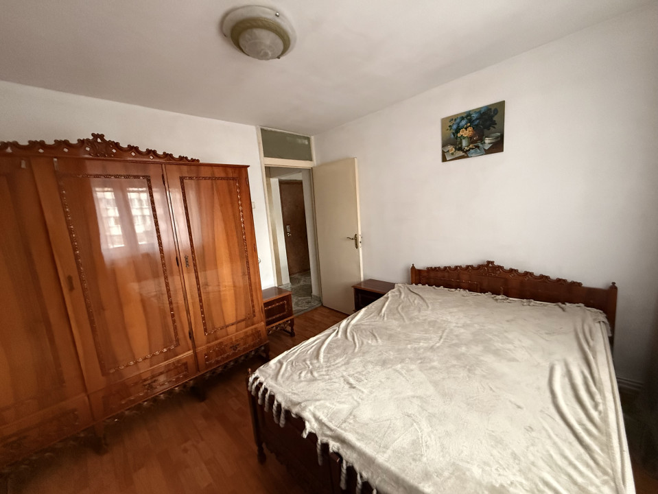 Apartament de inchiriat 3 camere, 55 mp cu balcon 6mp, zona Gheorgheni