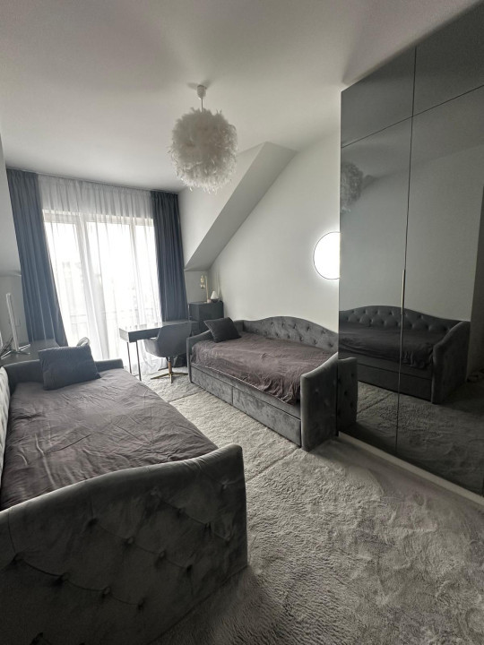 Apartament cu 3 camere, 81,4 mp, parcare, zona Valea Garbaului