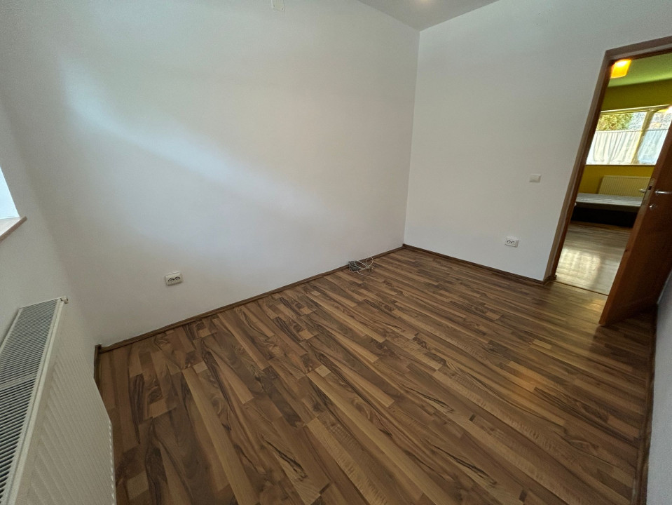 Apartament 3 camere, 53 mp, zona Eroilor Floresti