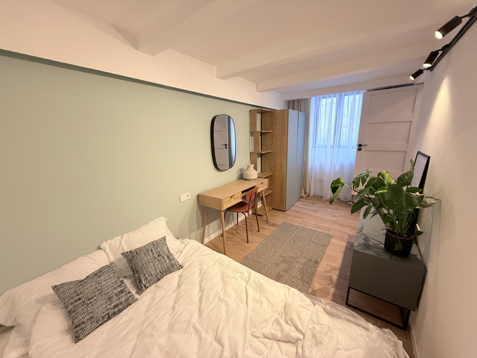 Oportunitate, Apartament 3 camere ultrafinisat, 50 mp, zona Centru 