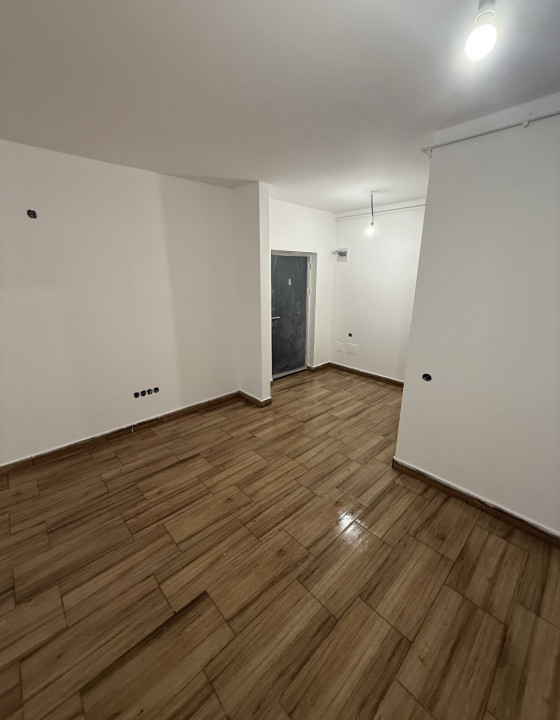 Apartament 1 camera , 41 mp , semidecomandat, zona Avram Iancu