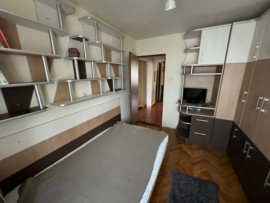 Apartament de inchiriat 3 camere Manastur + loc parcare de inchiriat