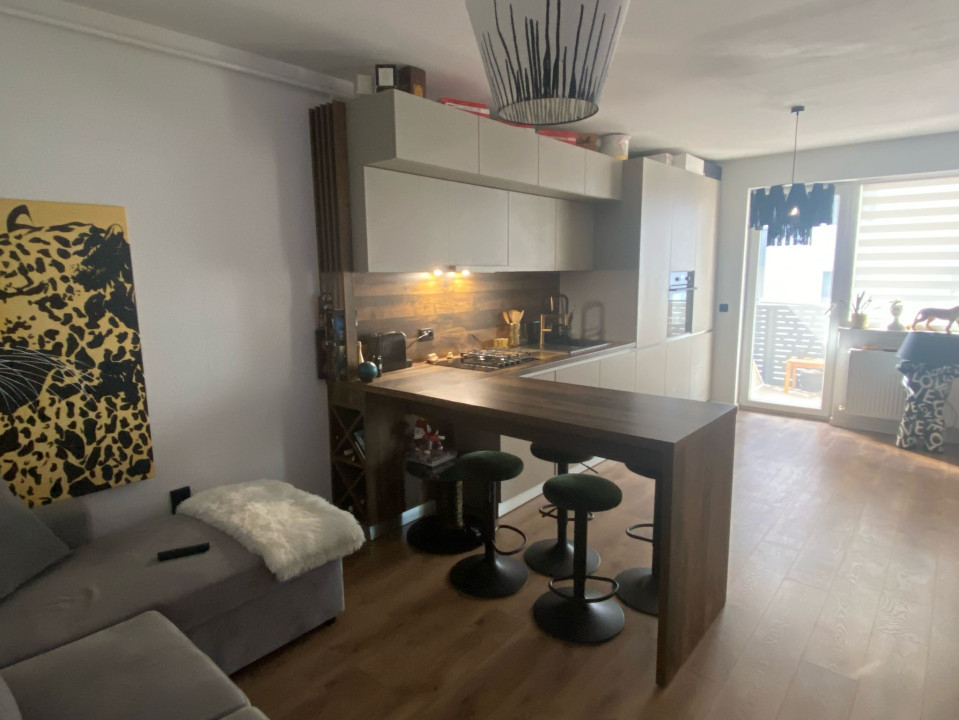 apartament cu 2 camere si parcare