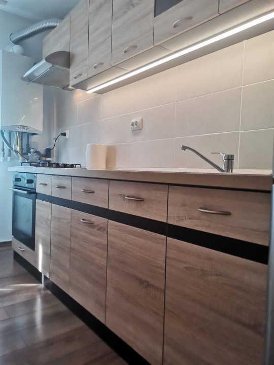 Apartamen de 2 camere, 50 mp, mobilat utilat, etaj intermediar, zona Catanelor.