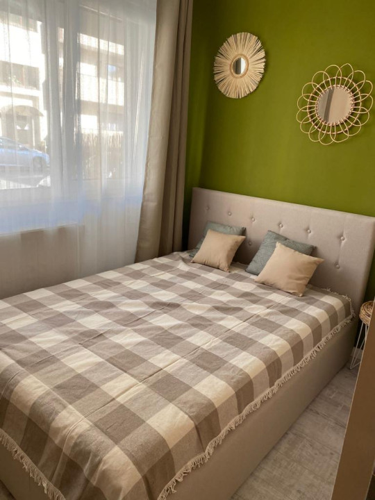 Apartament de 3 camere, 49 mp, ultra lux, 45 mp Gradina, parcare,Floresti